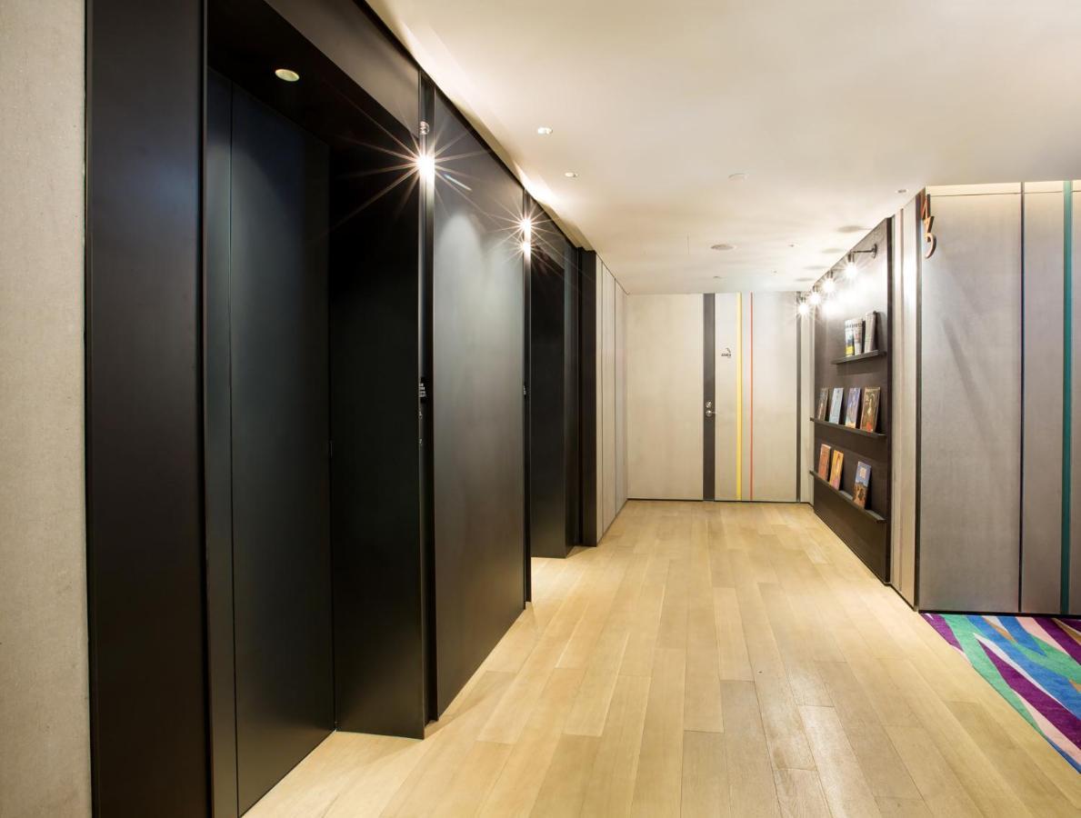 Hotel Indigo Kaohsiung Central Park By Ihg Exterior foto A corridor at the University of Westminster